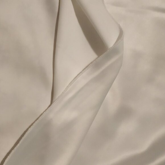 Above-Knee Length Satin Half Slip with Ruffled Hem, Plus Size - Picture 6 of 7